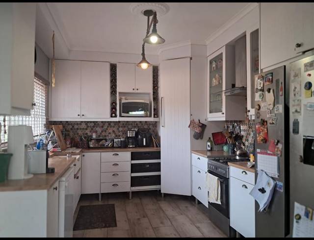 3 BEDROOM HOUSE FOR SALE IN THE ORCHARDS